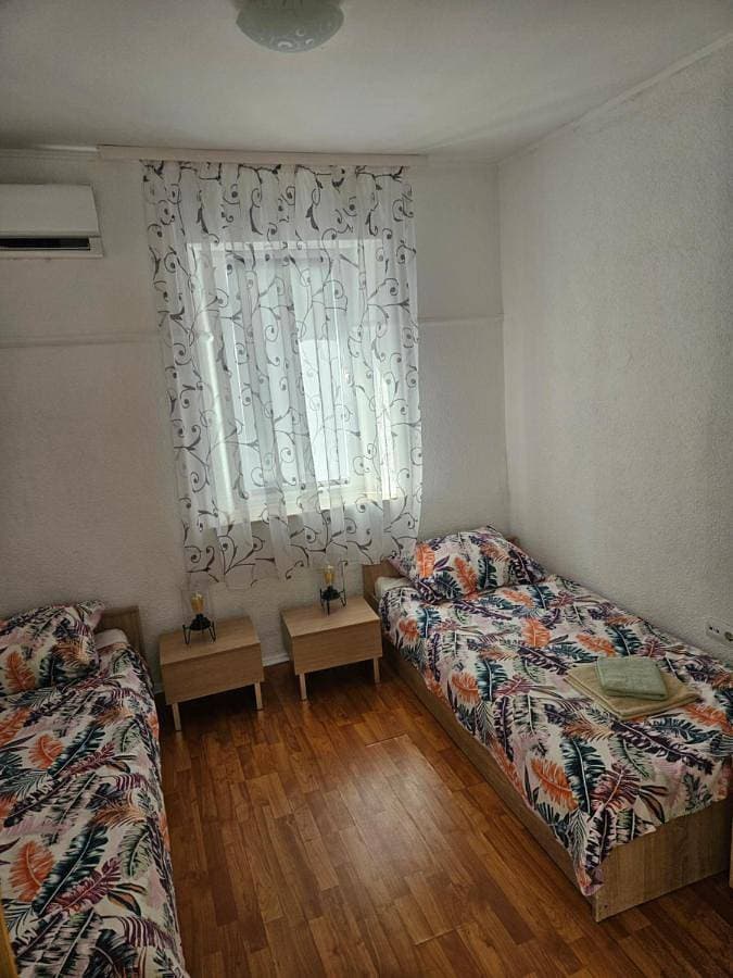 Foto 3 von 23: Two-Bedroom Apartment