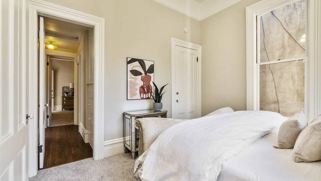 Historic Downtown Sacramento Victorian 1