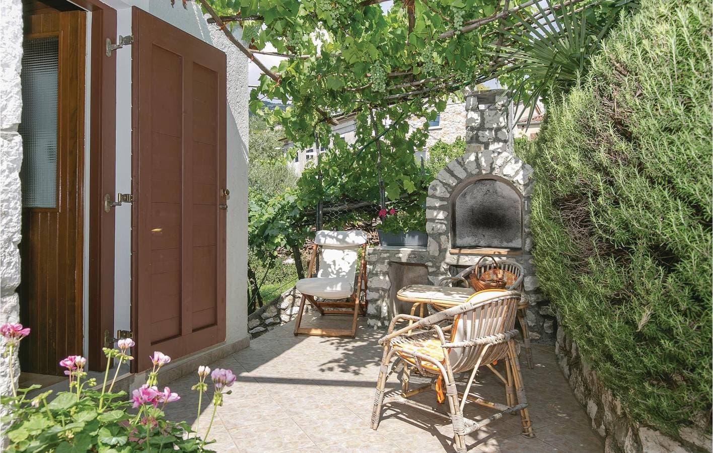 Foto 5 von 29: Gemütliche Ferienwohnung in der Nähe des Stadtzentrums von Zagorje und der Küste – WLAN, Parkplatz, Terrasse