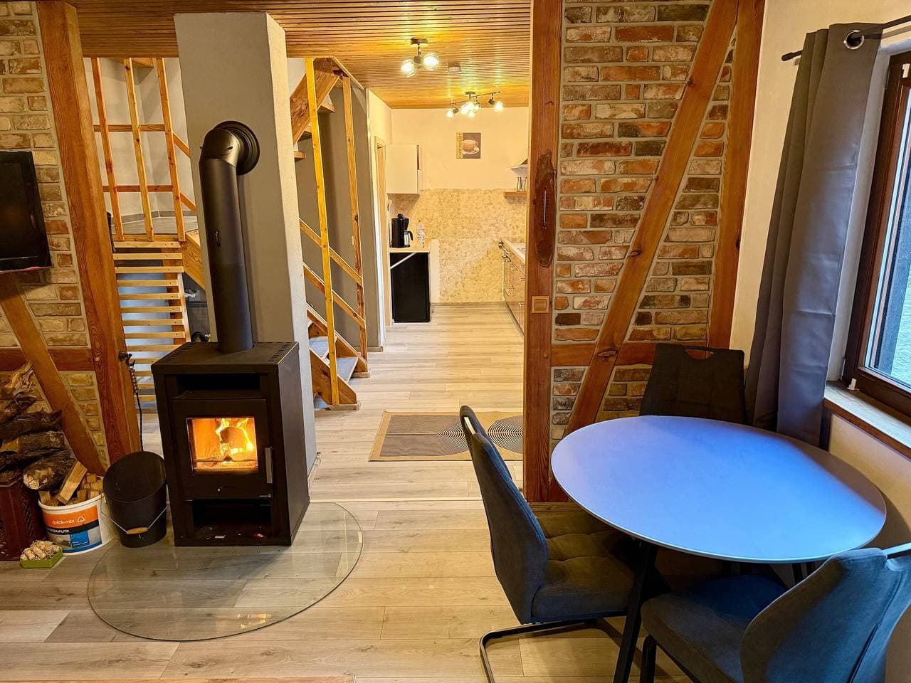 Foto 3 von 35: Ferienhaus 'Alte Schmiede' mit privater Terrasse und WLAN