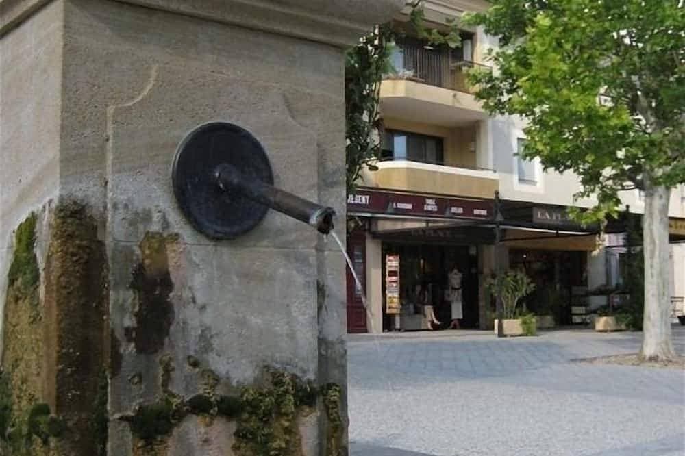 Foto 6 von 17: Apartment mit 2 Schlafzimmern, Parkplatz und Aufzug in Lourmarin