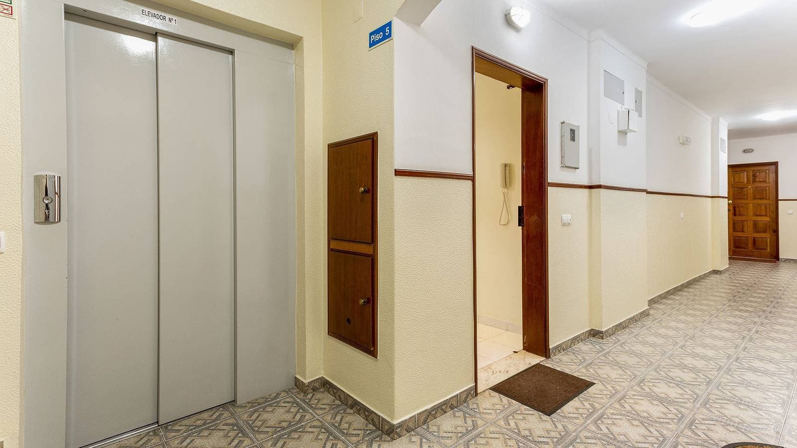 Foto 13 von 18: Ferienwohnung für 4 Personen mit Balkon