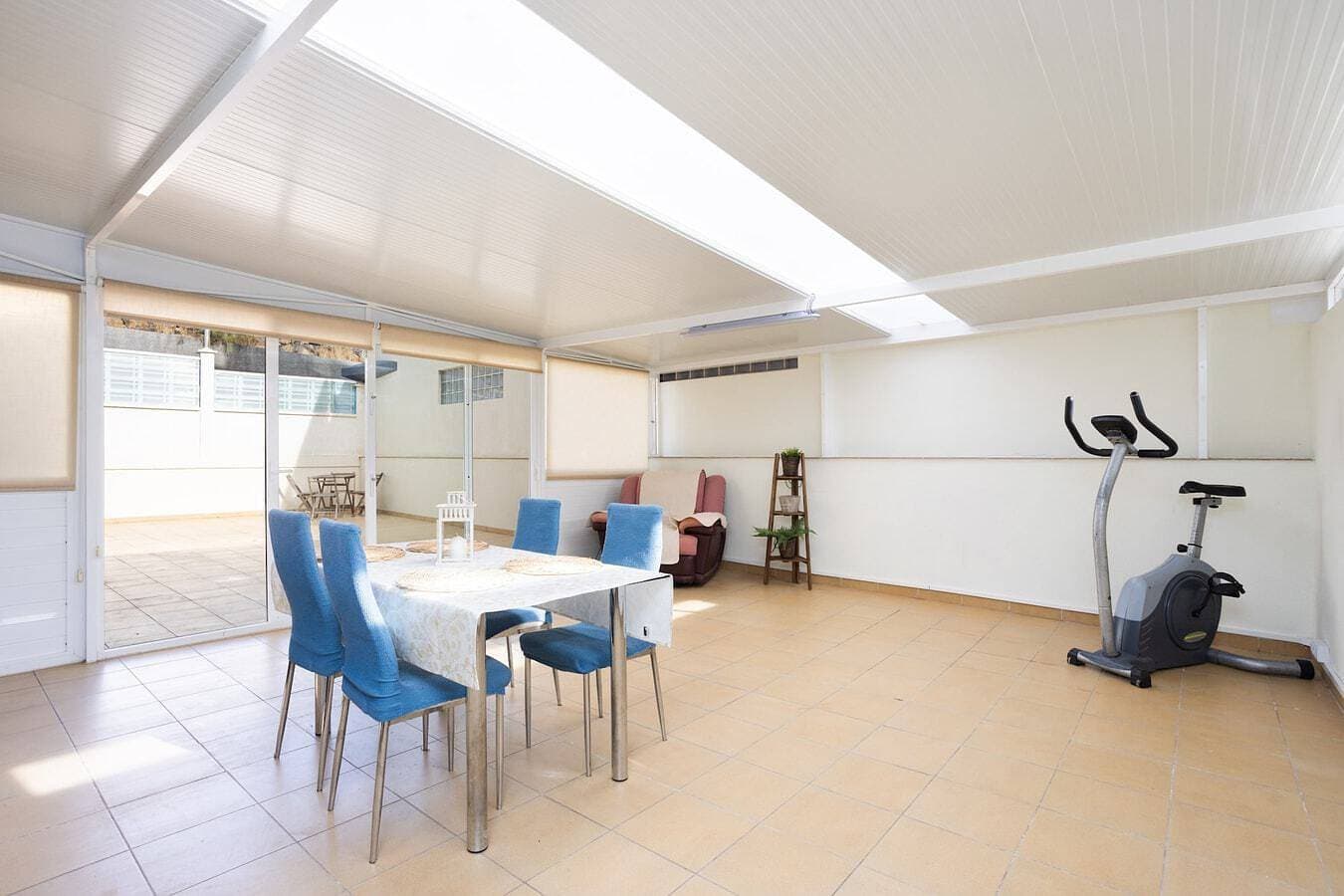 Foto 4 von 25: Ferienwohnung für 4 Personen mit Balkon/Terrasse