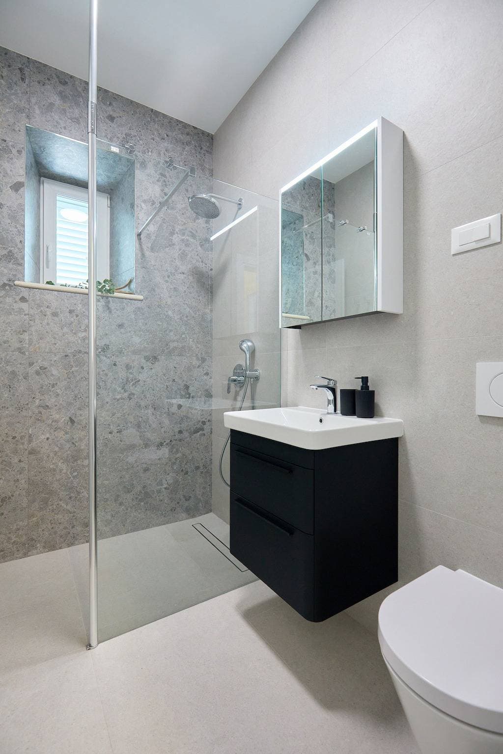 Foto 10 von 49: Villa für 9 Personen mit Whirlpool