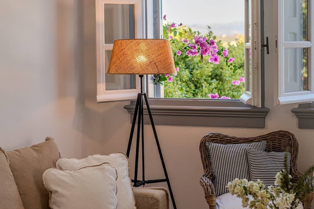 Foto 11 von 30: The Villa Evita in Spetses. Stunning view, private pool and daily maid service.