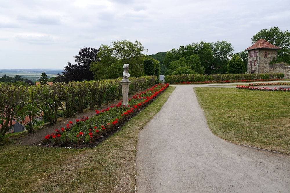Foto 10 von 25: 125m² Ferienwohnung unterhalb des Schlosses, mit Blick über das Harzvorland