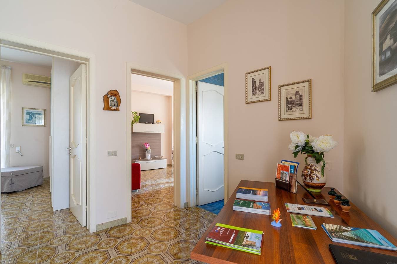 Foto 9 von 22: Ferienwohnung "Casa Vacanze Lu Pizzu Di Nardó" mit 2 privaten Terrassen, Balkon und WLAN