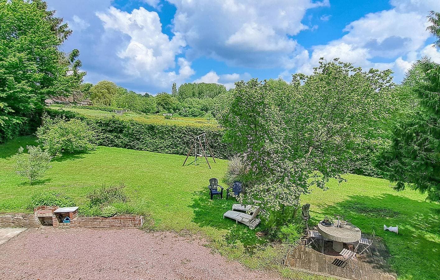 Foto 12 von 35: Gemütliche Wohnung mit Garten, WiFi & Parkplatz in der Nähe von Montviette
