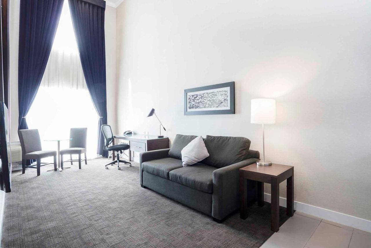 Foto 8 von 11: Loft Suite, 1 King Bed, Kitchenette