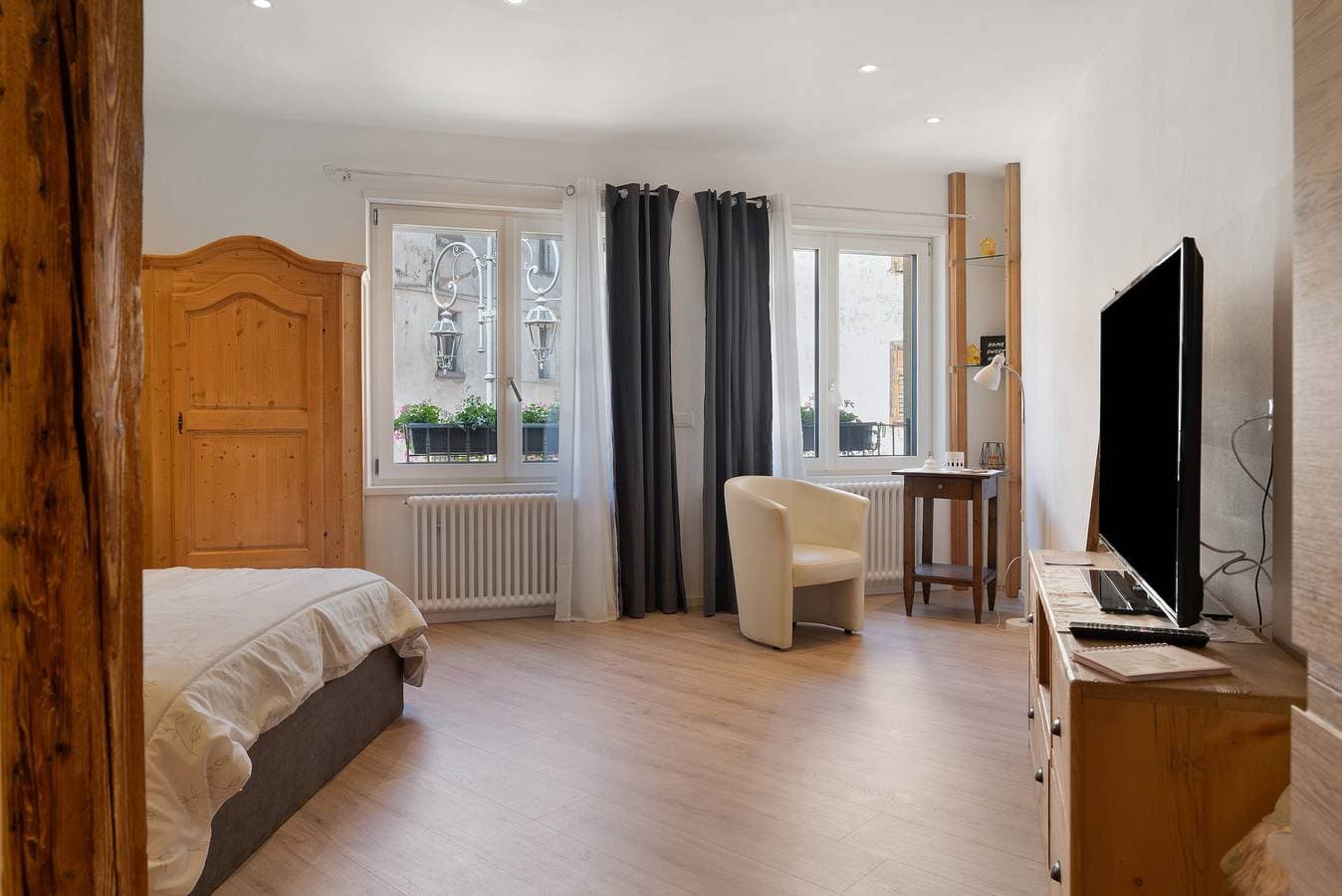 Foto 6 von 24: Studio 'Leonard Chalet House' mit Balkon und Wi-Fi