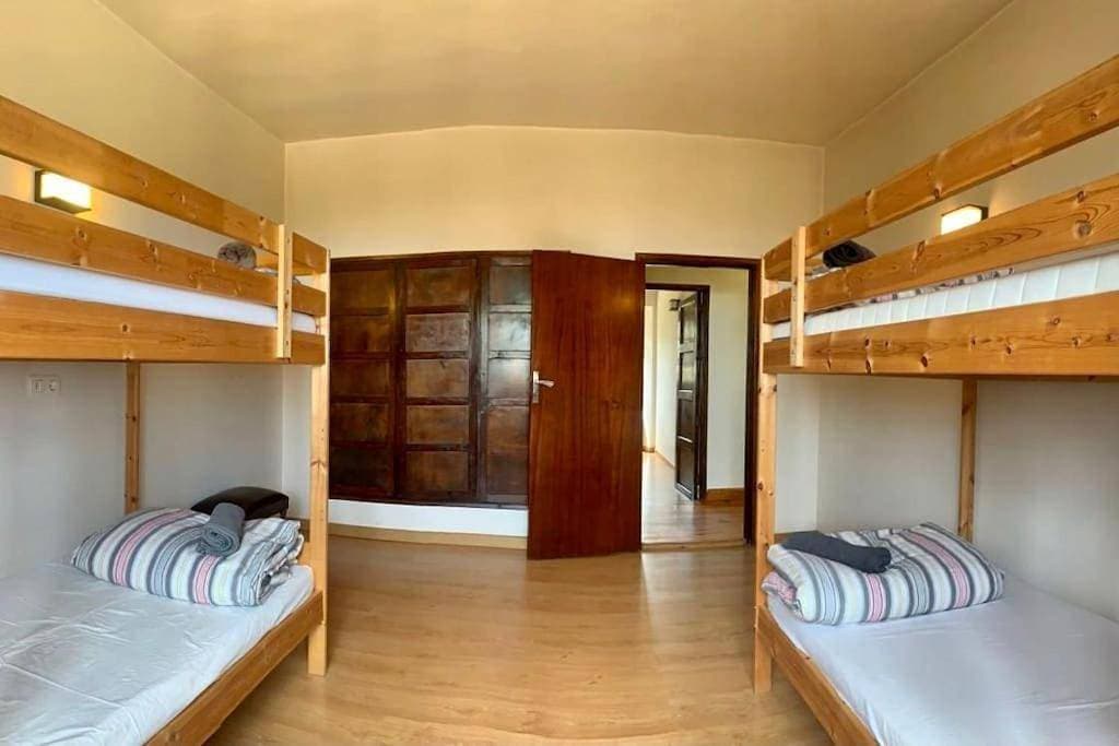 Foto 6 von 24: Three-Bedroom Apartment