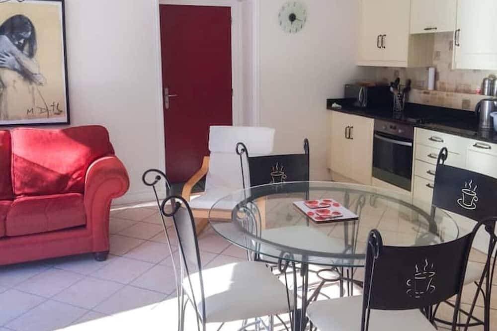 Foto 9 von 12: Brandily - Dinan, Brittany,  Riverside Apartment for Two