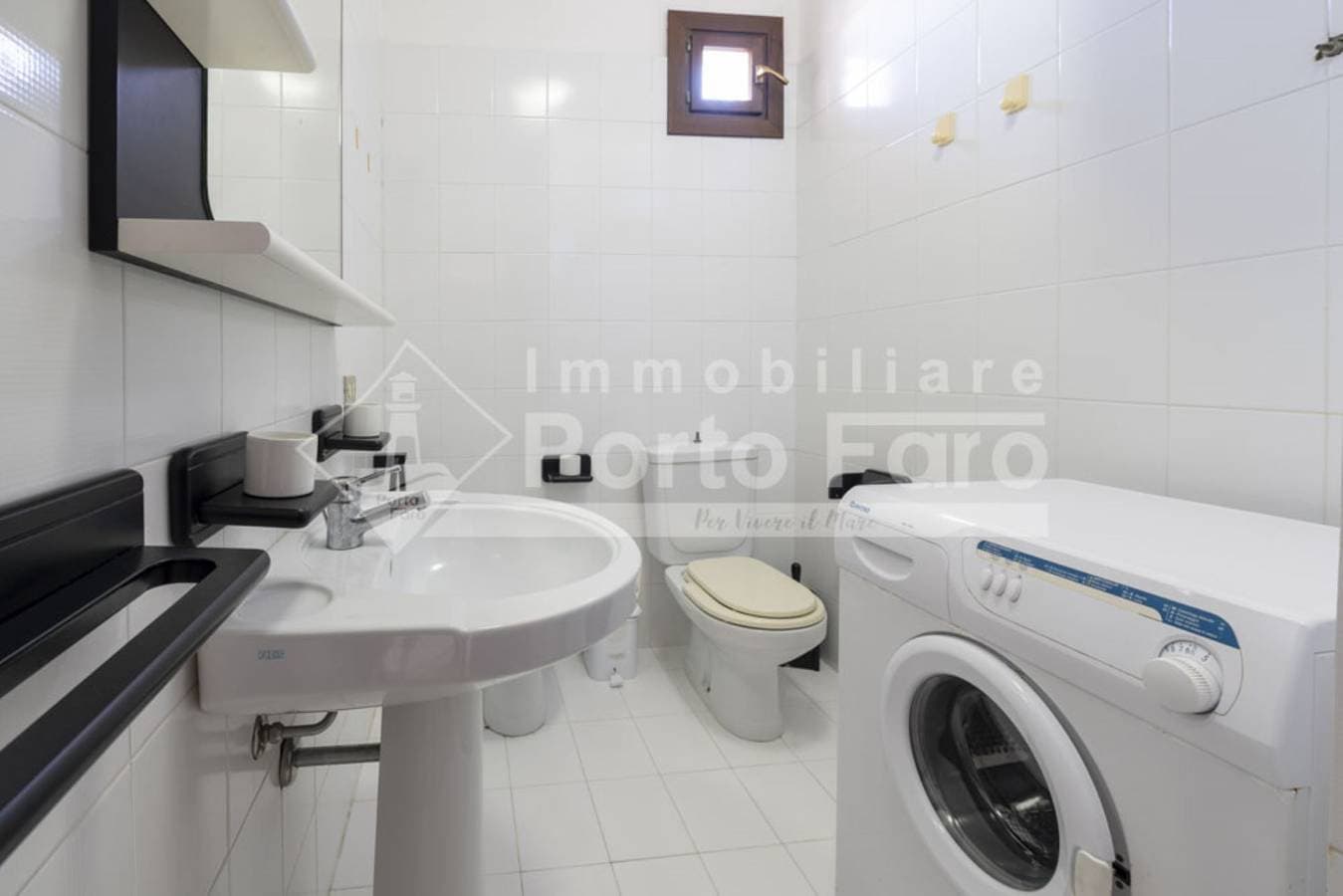Foto 13 von 14: Ferienwohnung für 4 Personen mit Terrasse