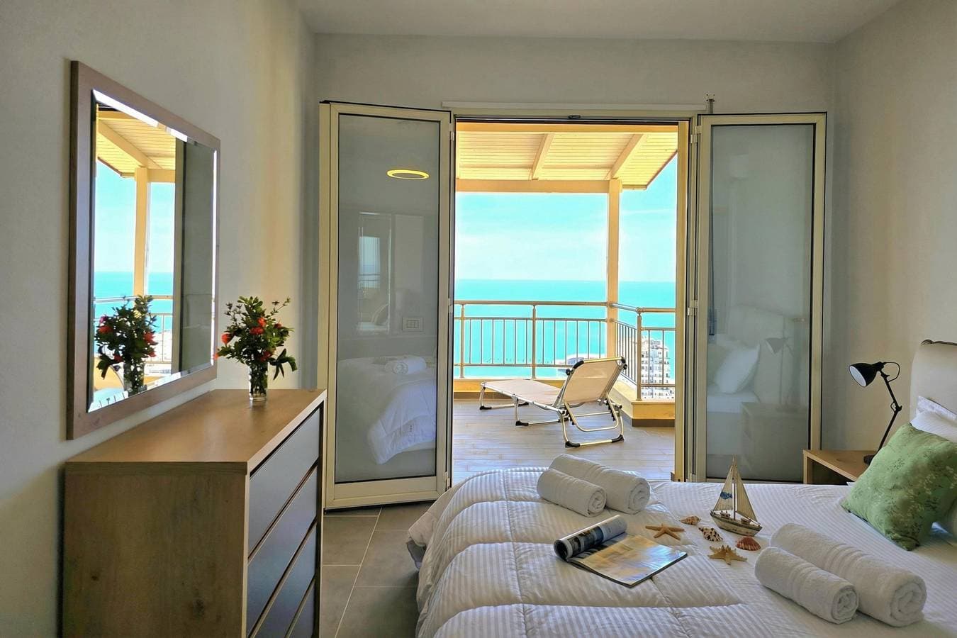 Foto 13 von 26: Hill Apartment with Sea View in Durres