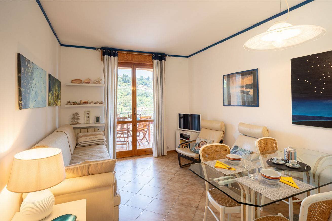 Foto 11 von 32: Ferienwohnung für 4 Personen mit Pool