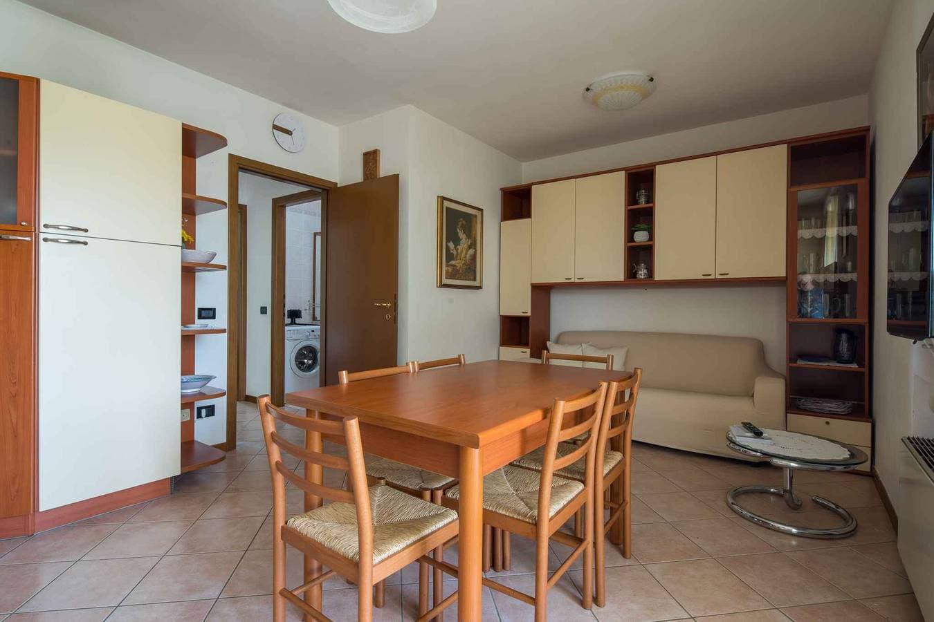 Foto 13 von 22: Ferienwohnung in Zentrumsnähe mit Schwimmbad, Klimaanlage, Parkplatz