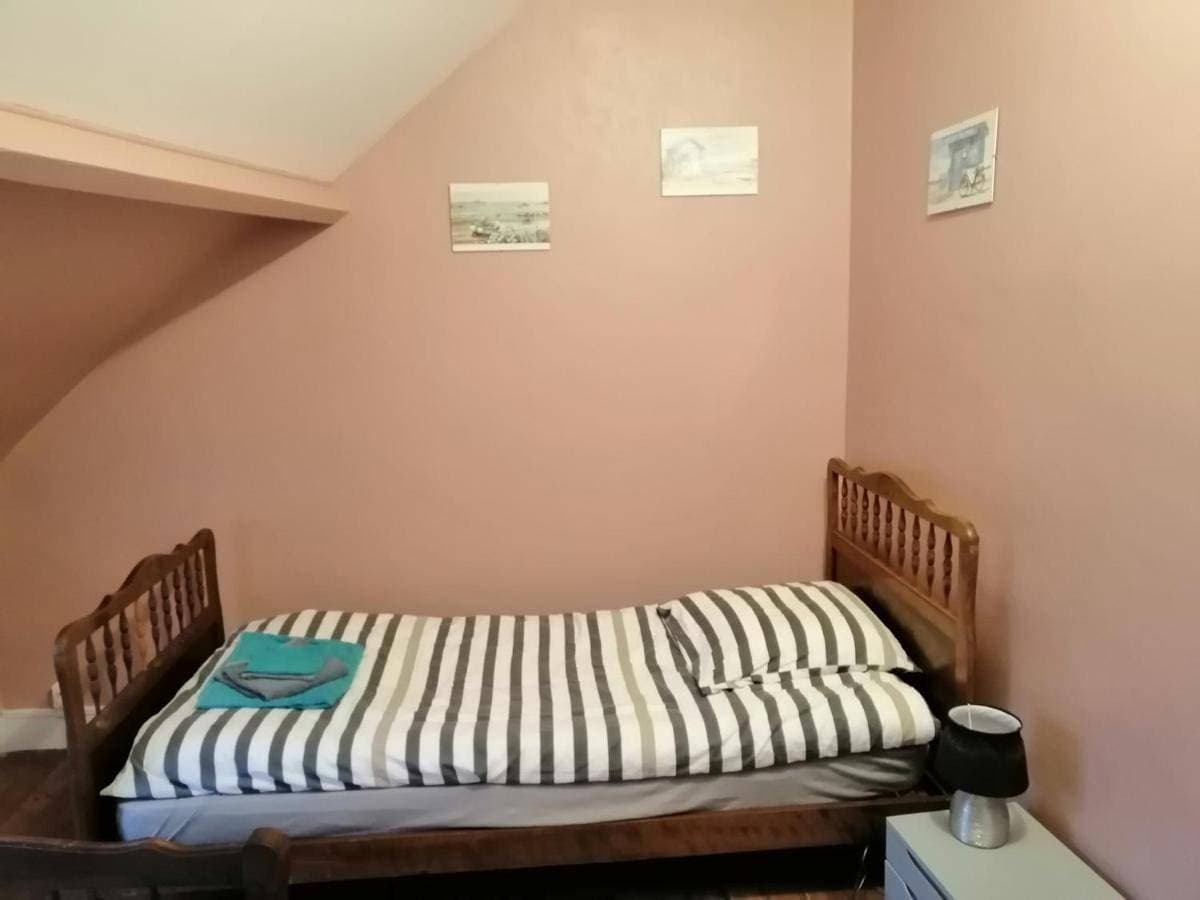 Foto 5 von 12: Three-Bedroom House