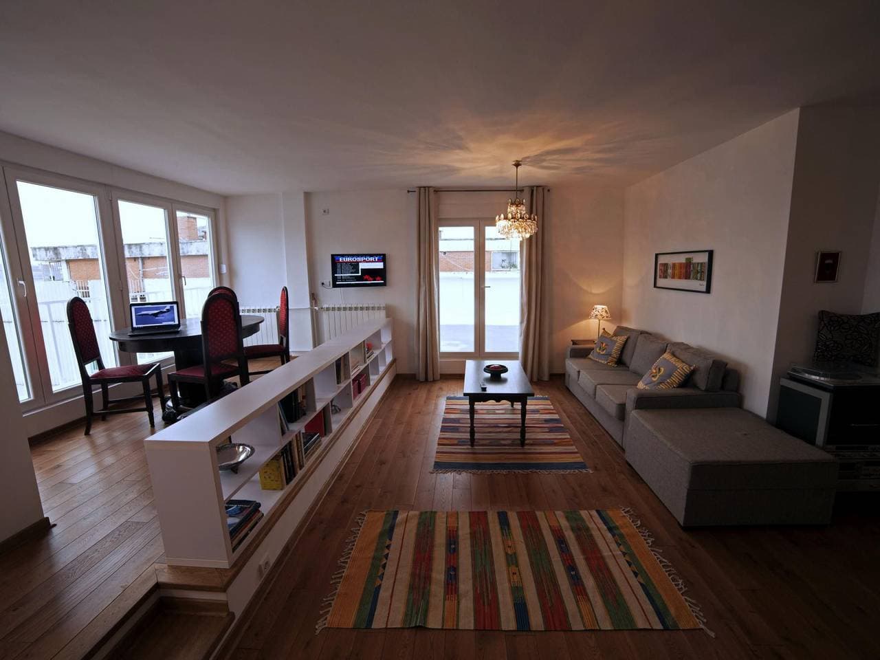 Foto 3 von 12: Penthousewohnung mit großer Terrasse in zentraler Lage
