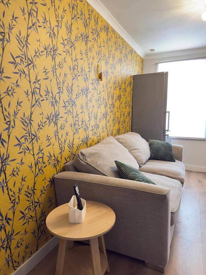 Foto 5 von 9: Double Room with Shared Bathroom