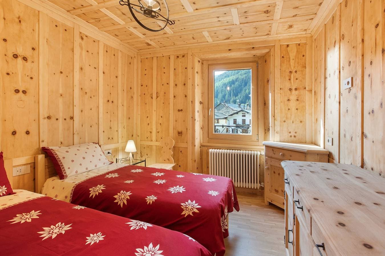 Foto 3 von 22: Ferienwohnung "Casa Cecilia tra Bormio e Livigno" mit Bergblick und Balkon