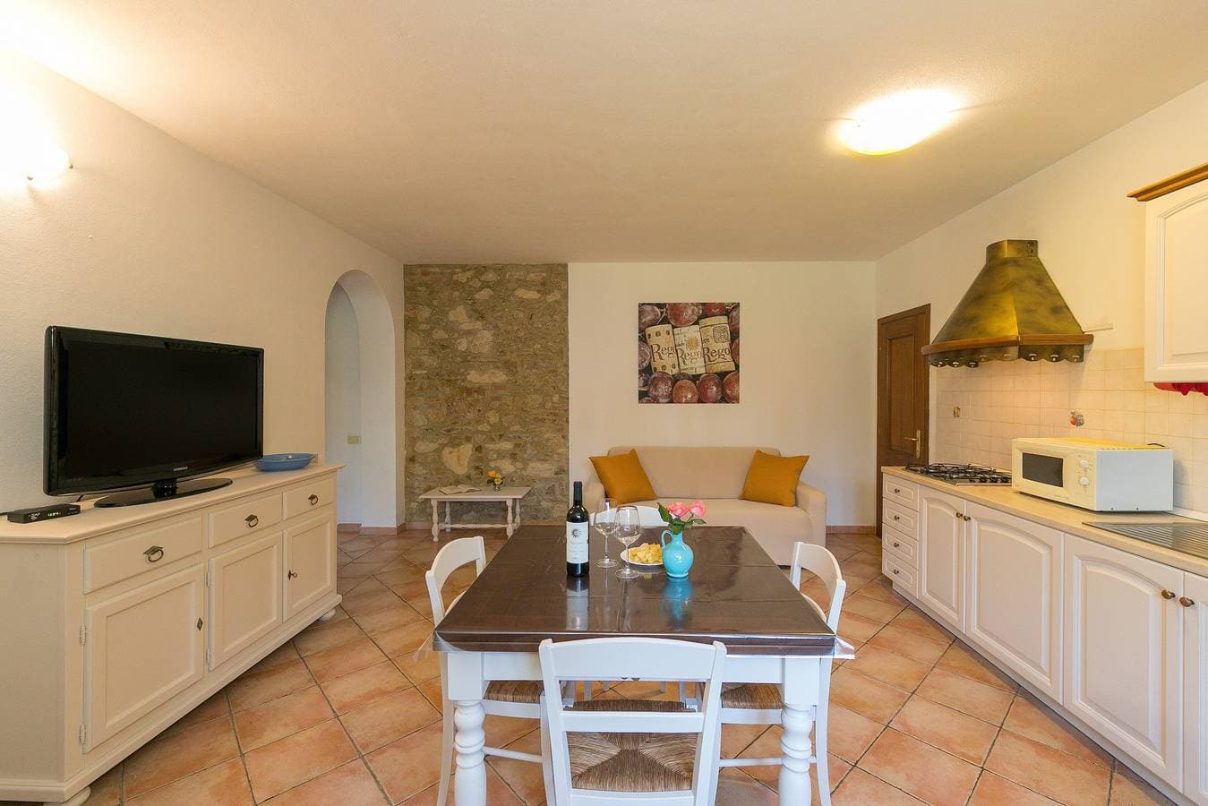 Foto 4 von 34: Apartment 'Podere Nuti – 3 Vallino' mit exklusivem Pavillon, Gemeinschaftspool & Garten