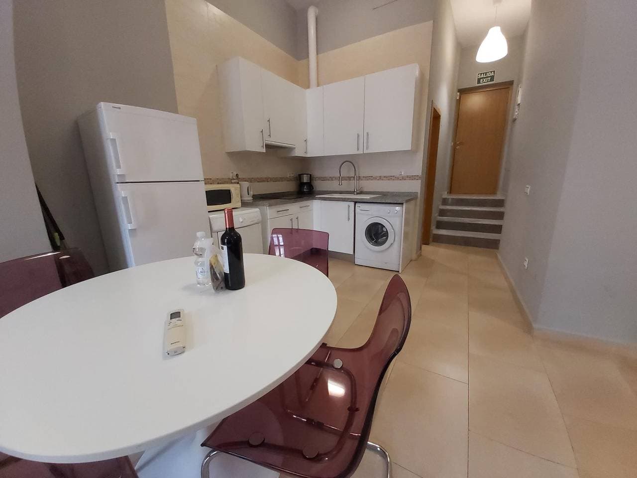 Foto 7 von 27: Ferienwohnung für 4 Personen mit Balkon