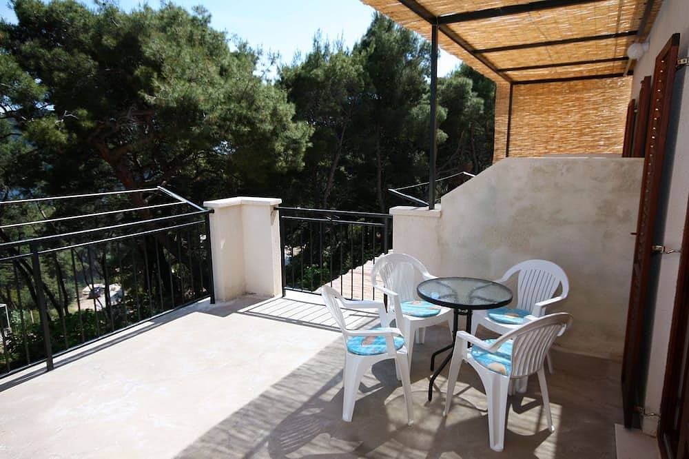 1-Zimmer-Ferienwohnung mit Terrasse Bucht Saplunara (Mljet 1