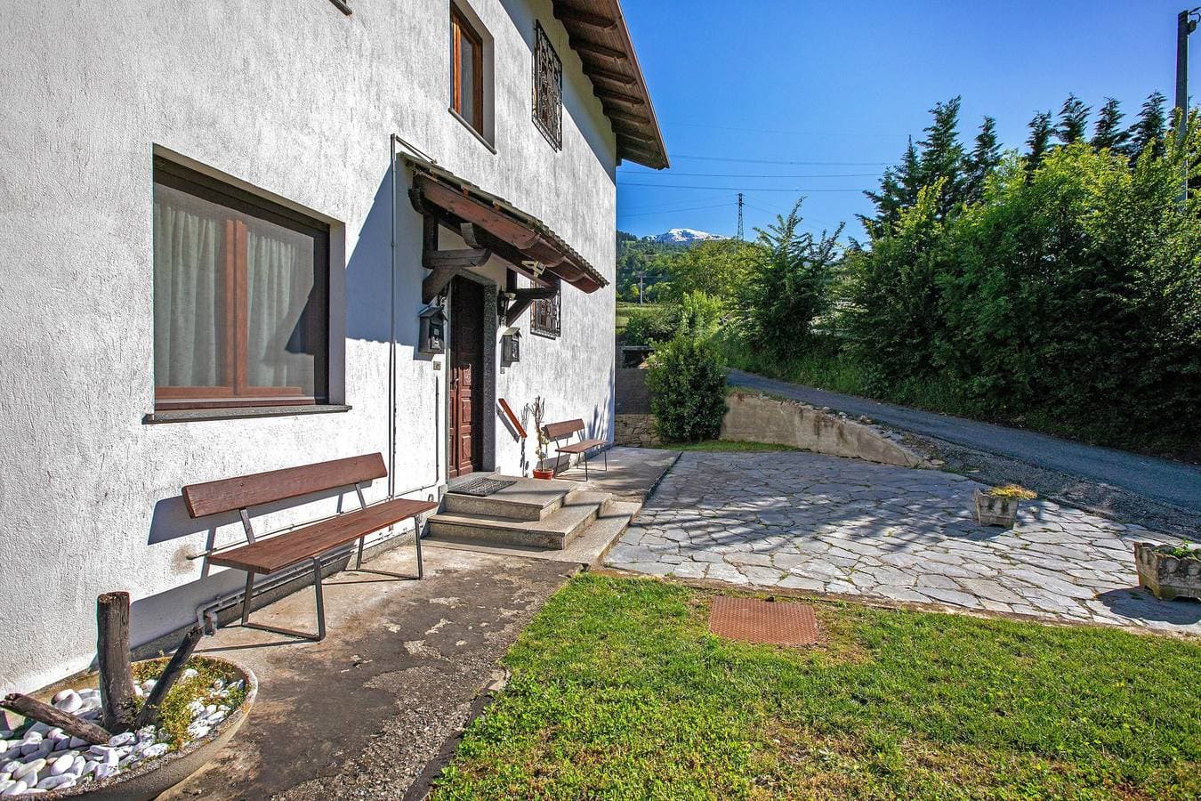 Foto 3 von 21: Ferienwohnung 'Emilia' mit Bergblick, privatem Garten und Wi-Fi