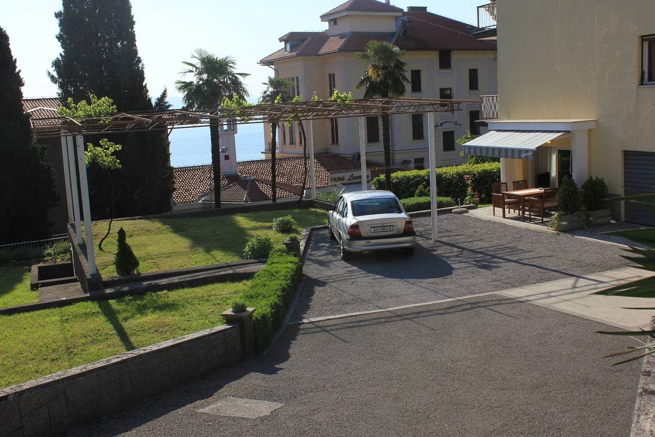 Foto 10 von 21: 2-Zimmer-Ferienwohnung mit Terrasse und Meerblick Lovran, Opatija A-7705-a