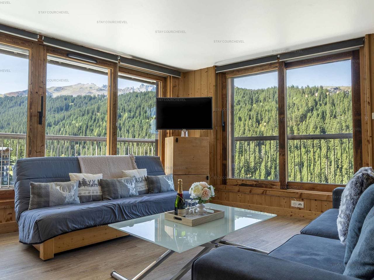 Ski-in/Ski-out-Wohnung für Familien mit Balkon und Parkplatz 1