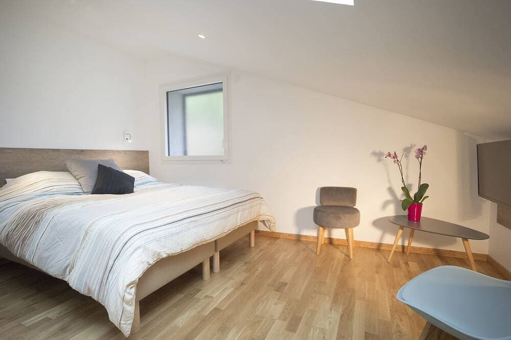 Foto 6 von 12: Apartment-Exklusiv-Ensuite-Seeblick-Étage N°2