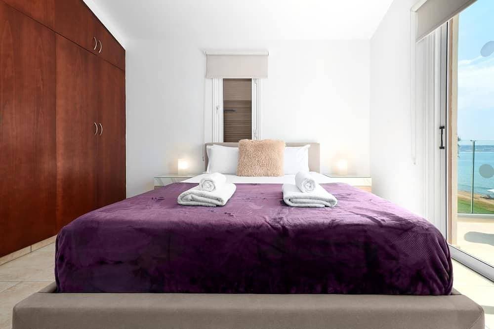 Foto 5 von 30: Beach Front Villa Azura Sunrise by Ezoria Villas