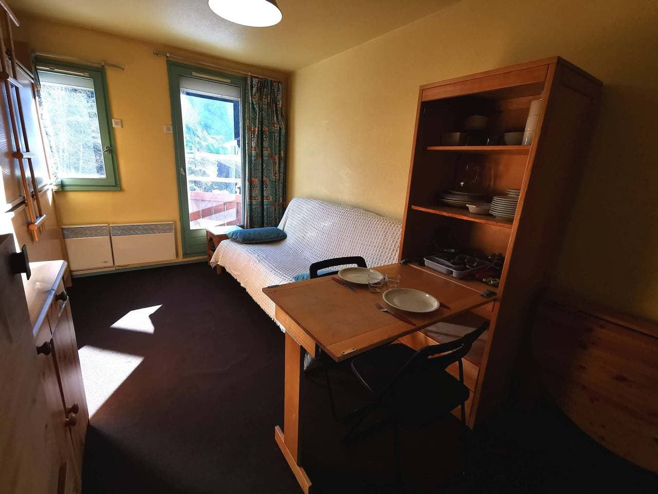 Foto 4 von 11: Studio an den Pisten mit Balkon und TV