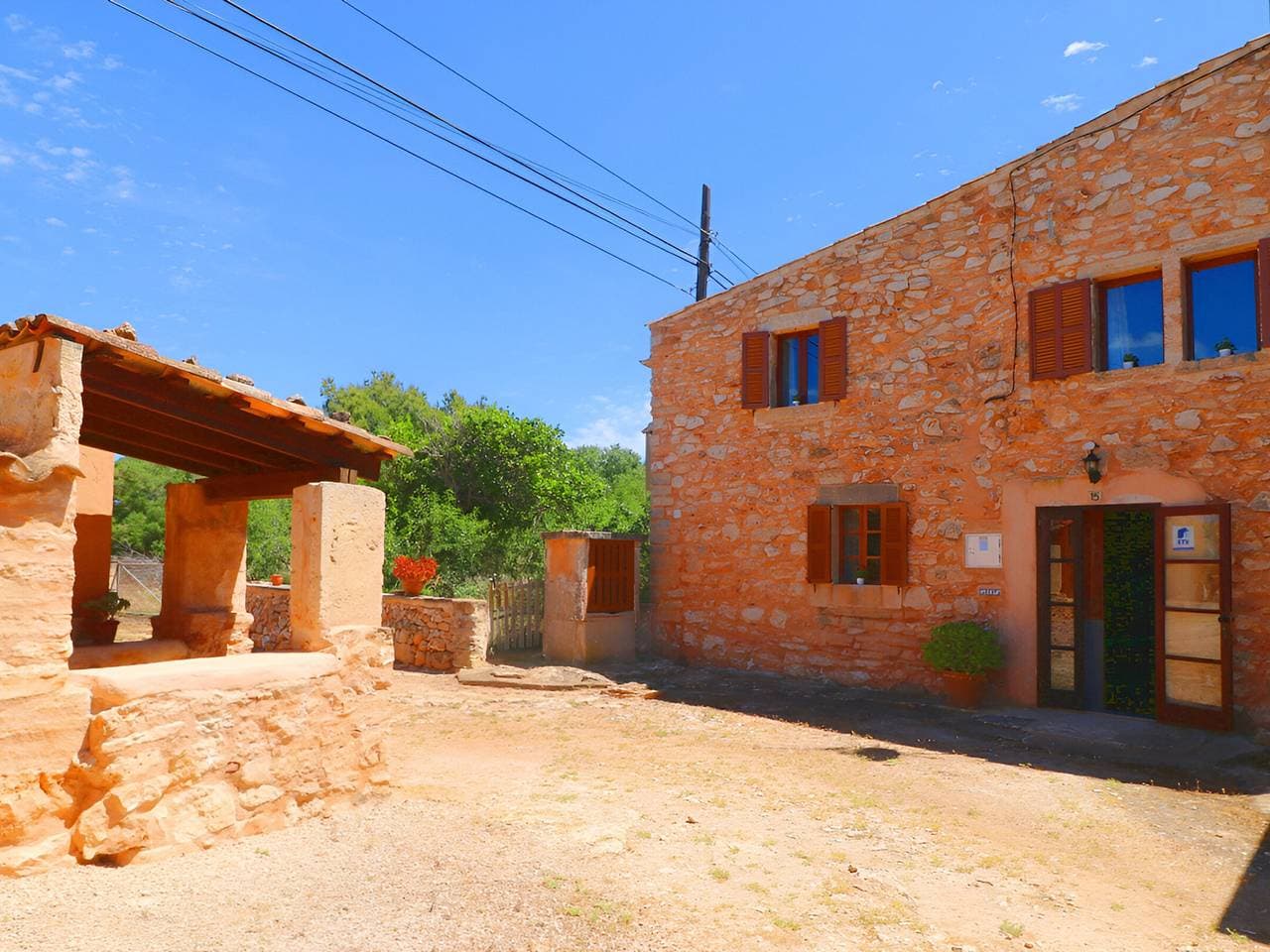 Foto 4 von 26: Schöne Villa mit Privatpool und Garten in Es Llombards