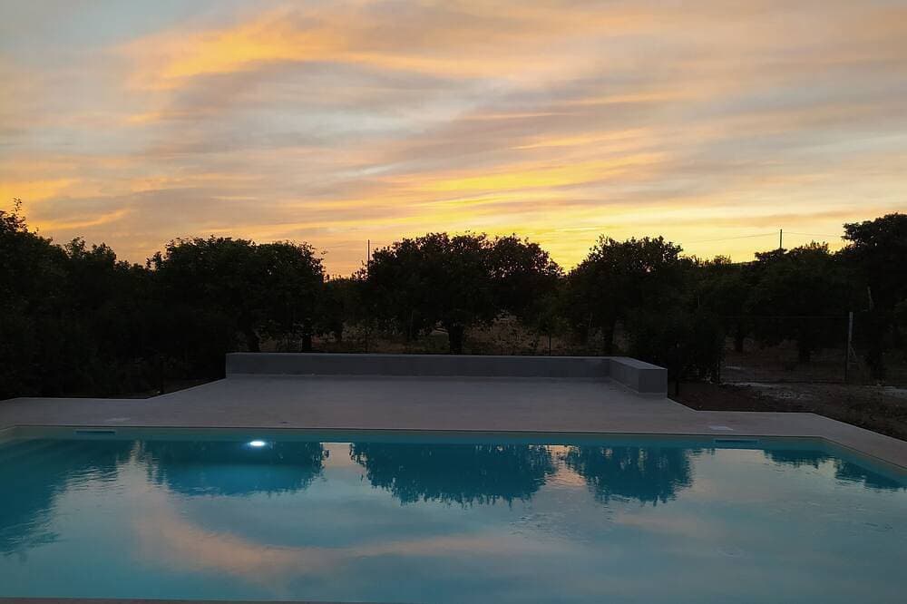 Foto 8 von 30: Frei stehende Villa mit Pool, nur wenige Schritte vom Meer von Avola und Lido di Noto.