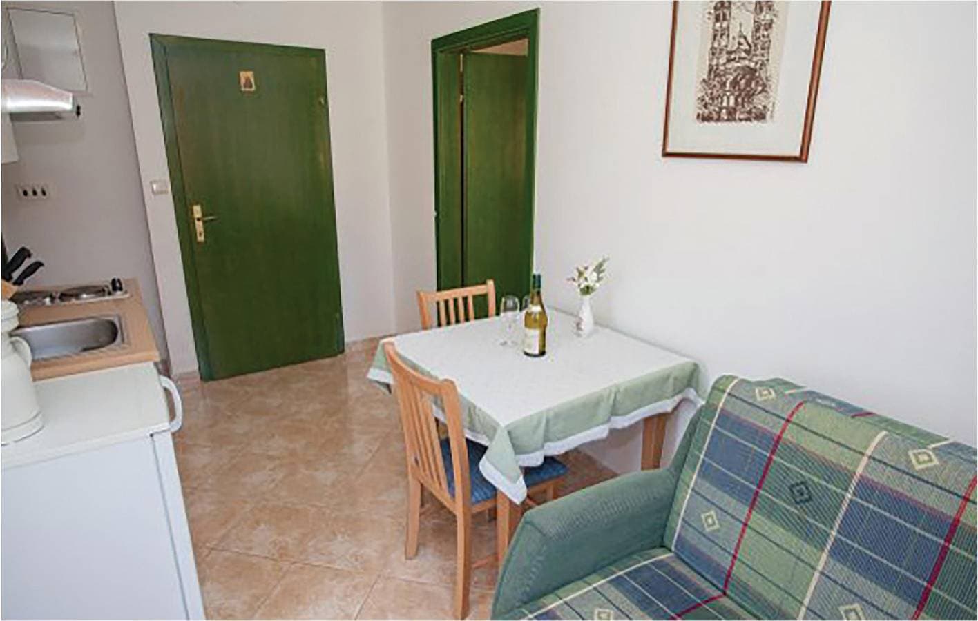 Foto 12 von 34: Charmante Wohnung mit Terrasse, 300 m zur Küste und mit guter Anbindung an das Stadtzentrum