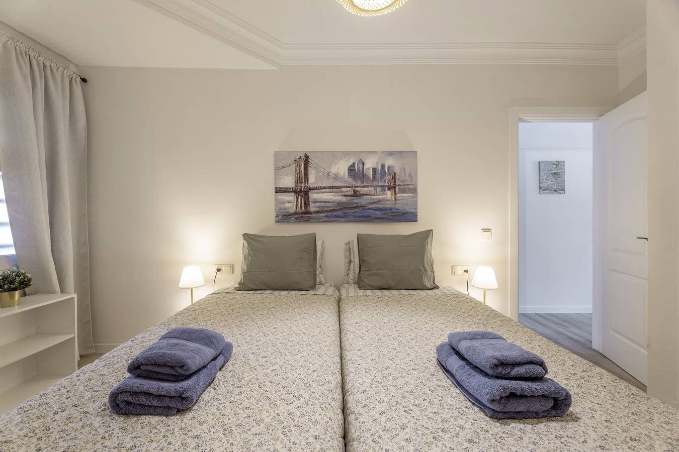 Foto 13 von 21: Ferienwohnung 'Marte Centro' mit Bergblick, Balkon und WLAN