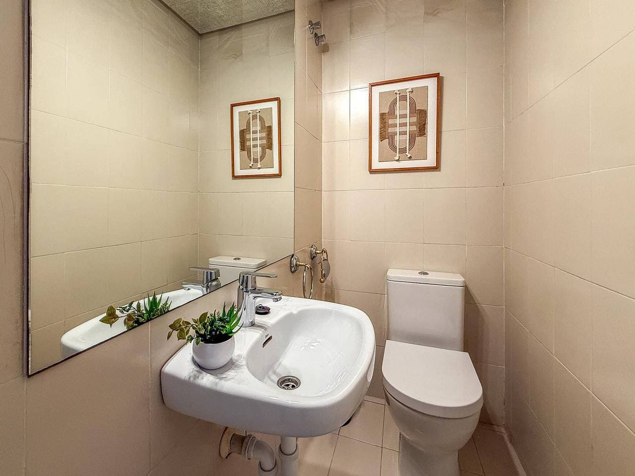 Foto 13 von 25: Duplex mit Meerblick und Pools in Estepona