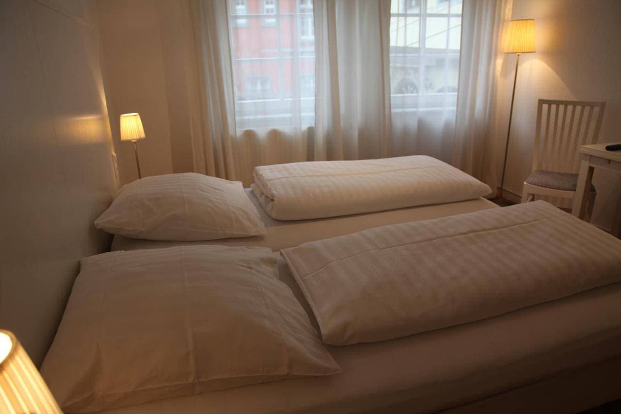 Foto 9 von 9: Double Room