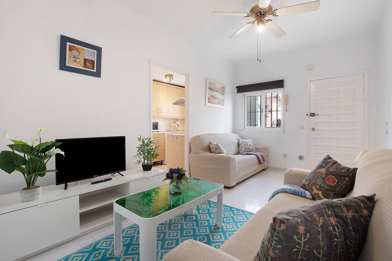 Foto 4 von 26: Ferienwohnung 'Prealsa Benalmádena' mit Meerblick, Gemeinschaftspool und privater Terrasse