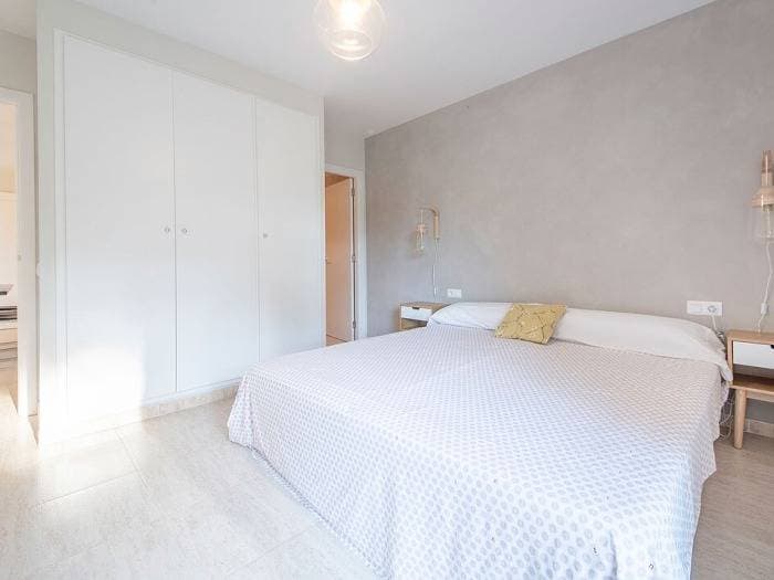 Foto 9 von 44: Ferienhaus für 8 Personen mit Balkon