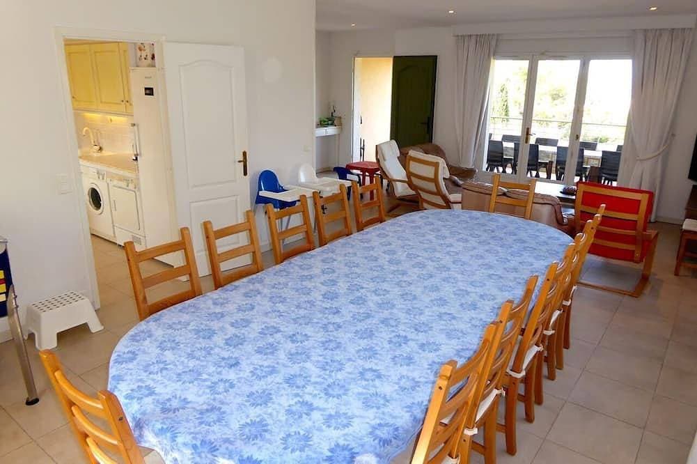 Foto 5 von 26: Villa klimatisiert, geheiztes Innen-Schwimmbad, Paradis für Kinder, WIFI