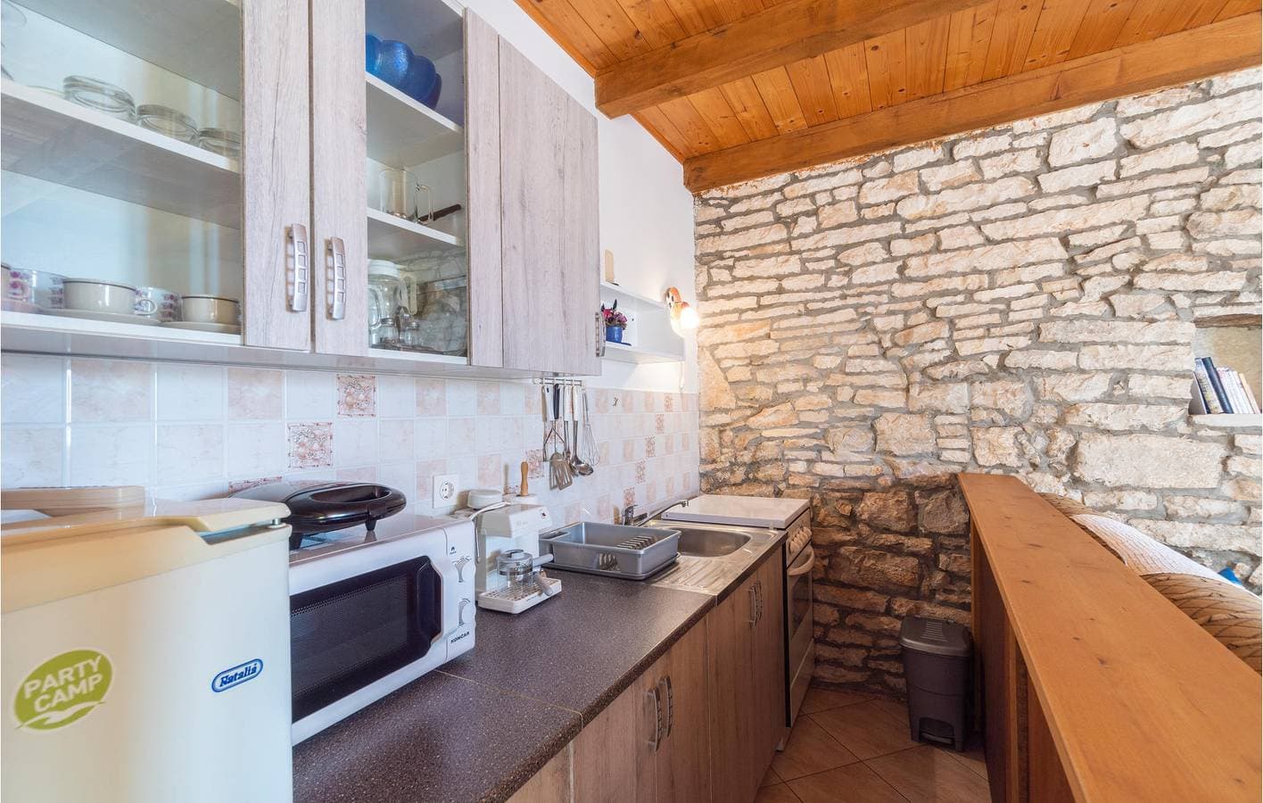 Foto 11 von 23: Gemütliche Ferienwohnung mit Terrasse, WLAN und Parkplatz, 1,5 km von der Küste und der Stadt entfernt