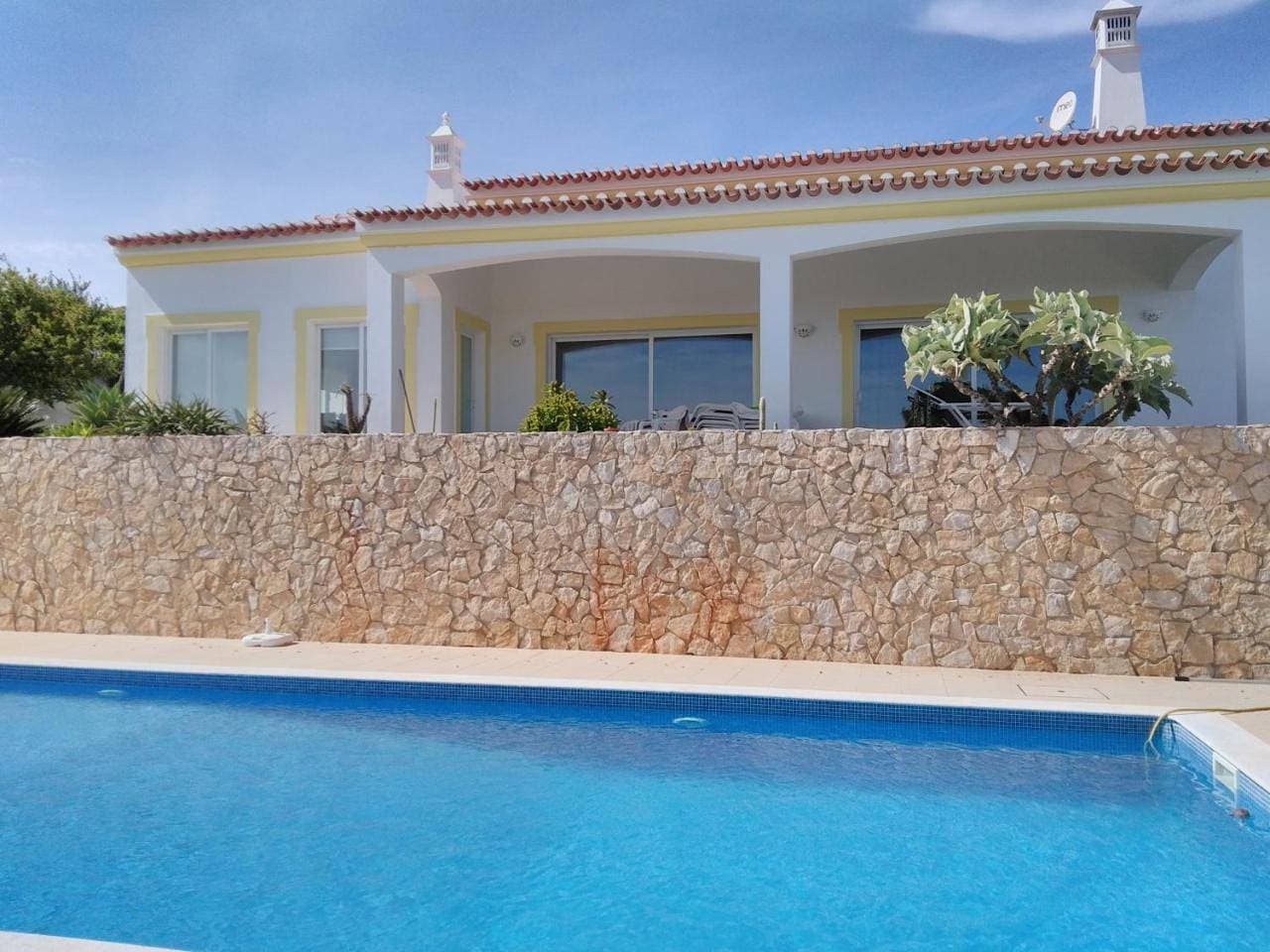 Foto 13 von 35: Holiday Home