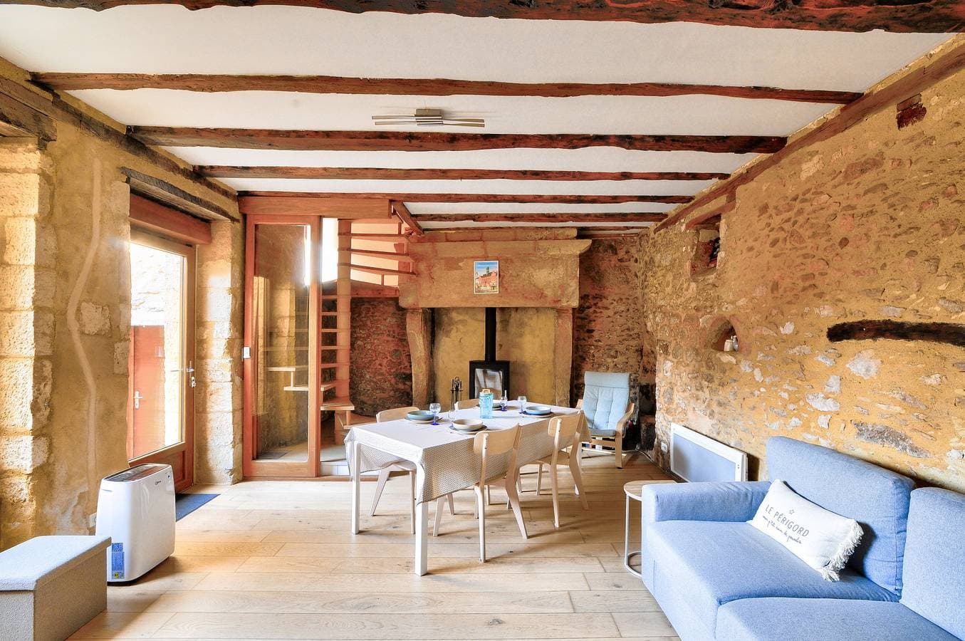 Foto 7 von 25: Maison en pierre avec piscine et terrasse pour 6