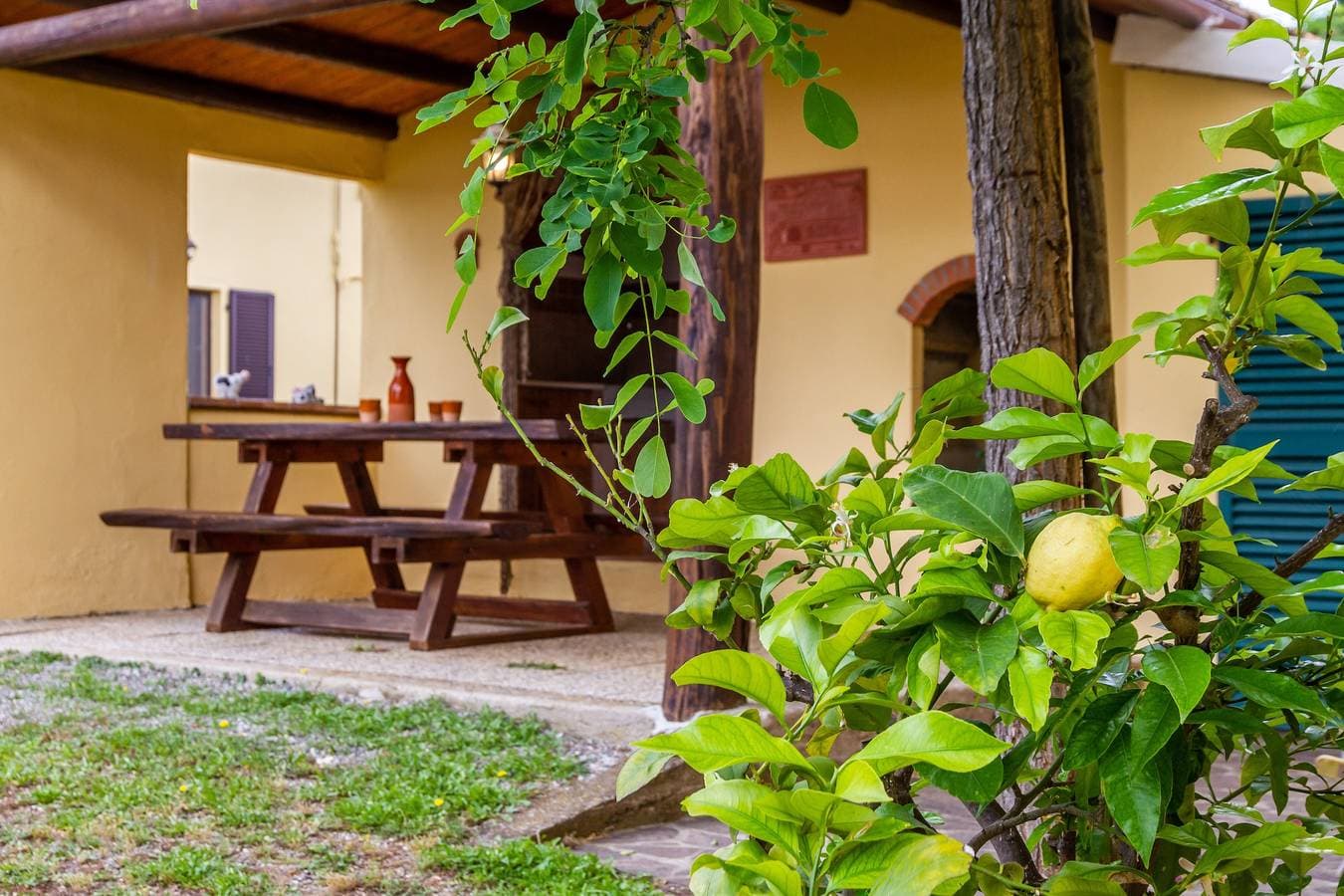 Foto 13 von 22: Ferienwohnung "Limone - Agriturismo La Fattoria" mit Garten und WLAN