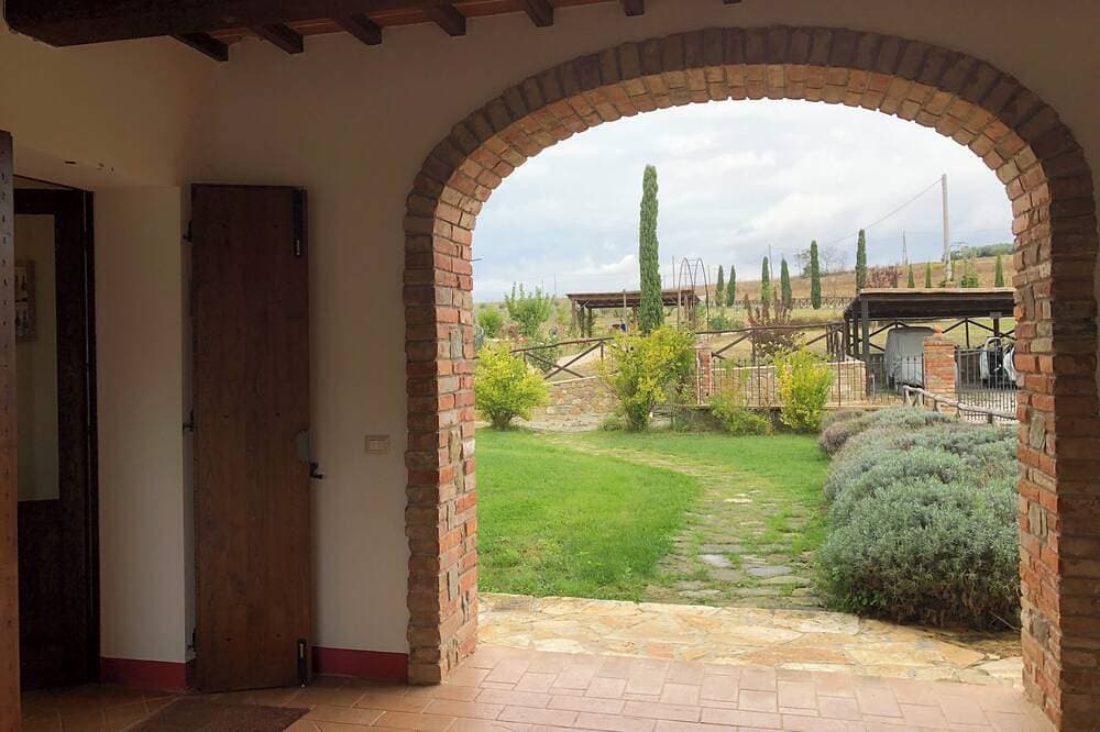 Foto 13 von 30: Tignanello Luxus-Haus mit Pool und persönlicher Assistent