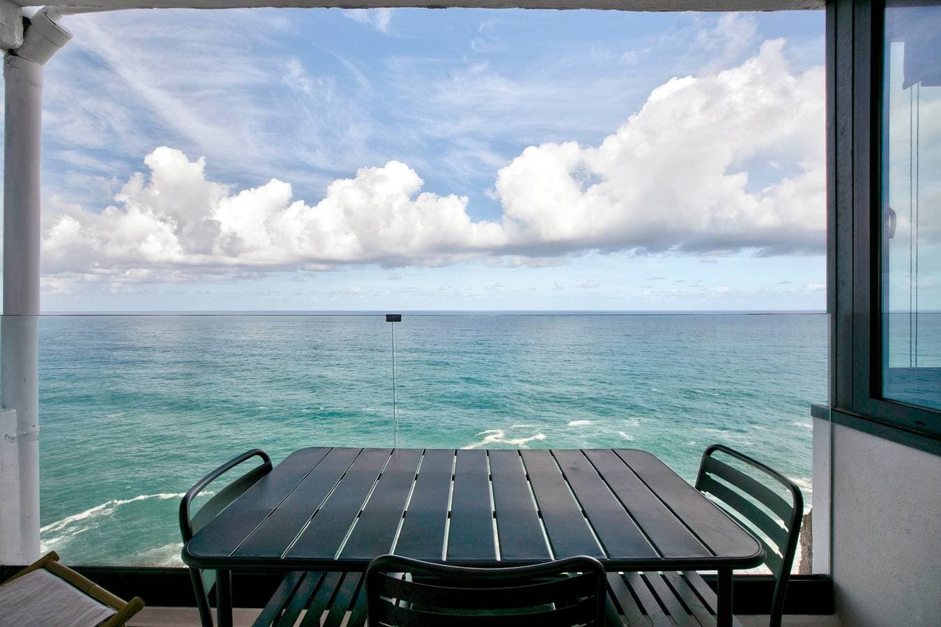 Foto 3 von 25: Ferienwohnung 'Atlántico' mit Meerblick, privater Terrasse und WLAN