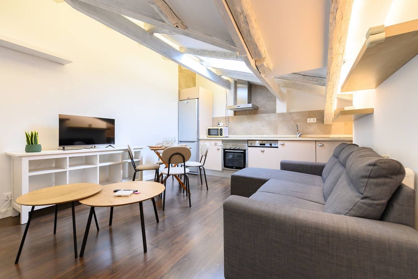 Foto 7 von 35: M Ático de 1 dormitorio en Moncloa