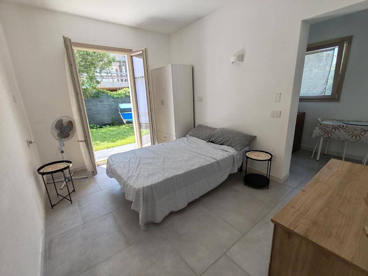 Foto 4 von 8: One-Bedroom Apartment